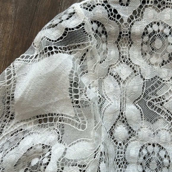 Off White Lace Top - Picture 7 of 8